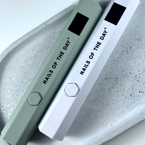 NAILS OF THE DAY Nail lamp (белая) - лампа для верхних и нижних форм