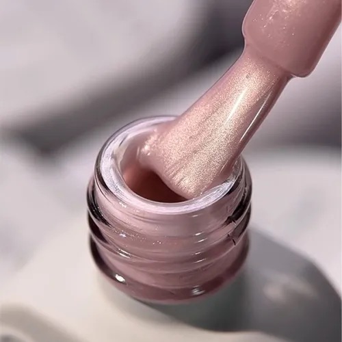 SAGA gel polish Crystal Cat 10 ml No. 02