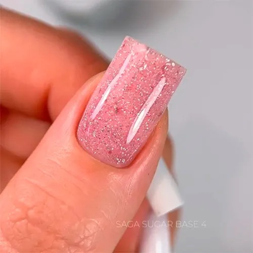 SAGA Sugar Base 10 ml No. 04