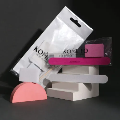 Zestawy do manicure Komilfo